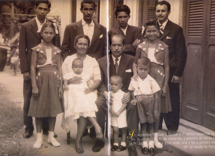 Agostinho Trindade e fam�lia - ano de 1954