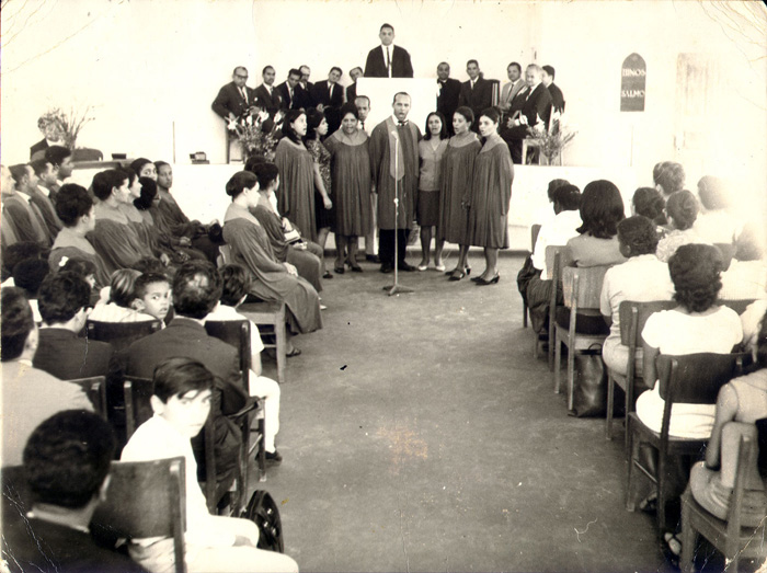 Igreja Adventista da Promessa no Rio de Janeiro - Imagem dos primeiros cultos realizados no Templo da IAP em Piedade