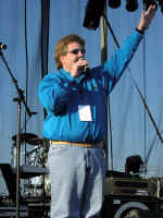 davestage.JPG (83568 bytes)