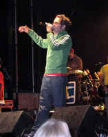 tobystage2.JPG (67764 bytes)