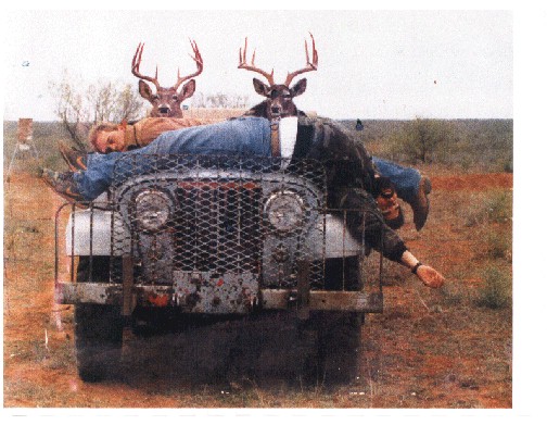deerhunters.jpg (72441 bytes)