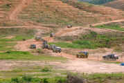 convoy06.JPG (100749 bytes)
