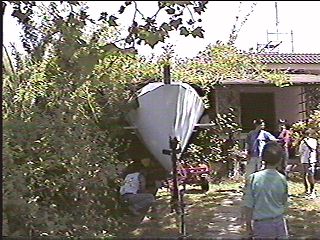 CARR-2.jpg (32283 byte)