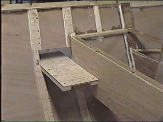 Maggio 2002 - Apertura per traversa posteriore - Vista interna
