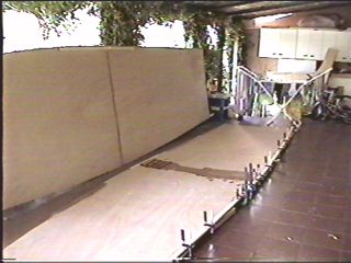 Ottobre 2001 - Incollaggio del listello di rinforzo