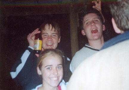 zoe, sarge, mark and scotts shoulder on rols verandah