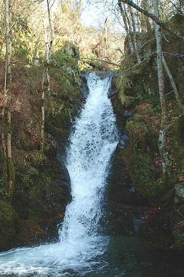 Cascada en Barranco Zarzabala