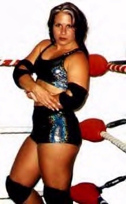 LEXIE FYFE BIO PAGE