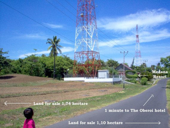 Property Lands for sale next Medana Resort & Restaurant and The Oberoi hotel Lombok Indonesia