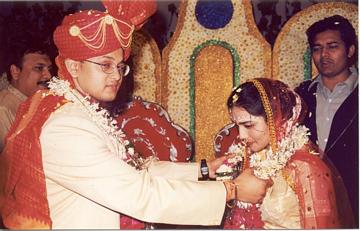 jaymaal02.jpg