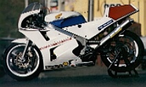 The other side of my RC30 post-racekit