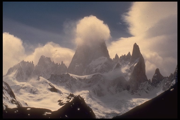 Cerros Torre y Fitz Roy - Santa Cruz - Argentina