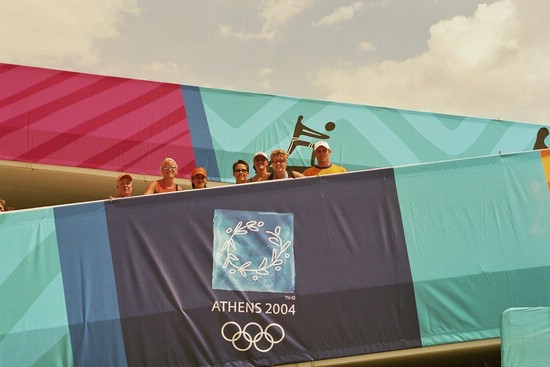 2004-Ath-05-06-supporters