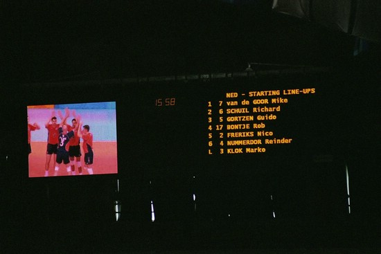 2004-Ath-05-13-volleybal-NL-startopstelling