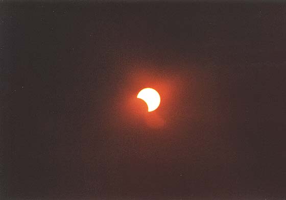 Zam-15-08-eclips-start