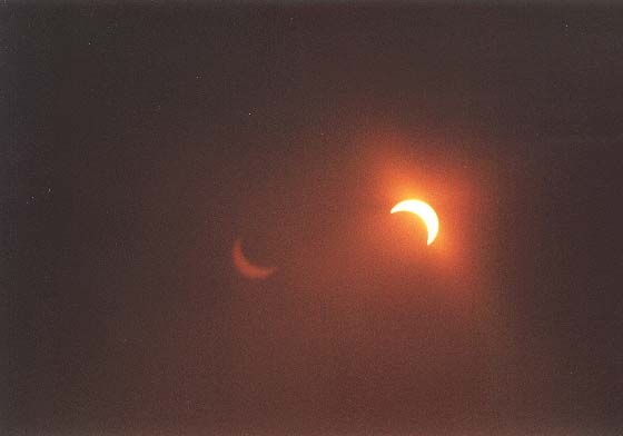 Zam-15-13-eclips-maantje