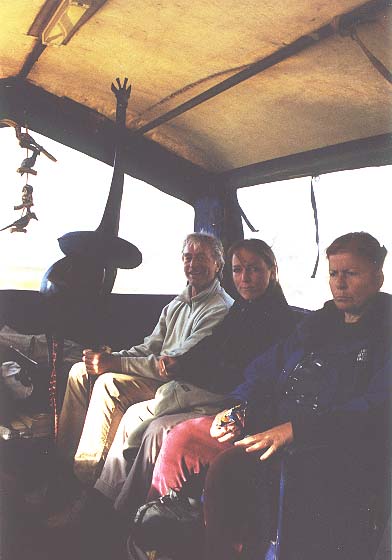Zam-16-3-girafindetruck
