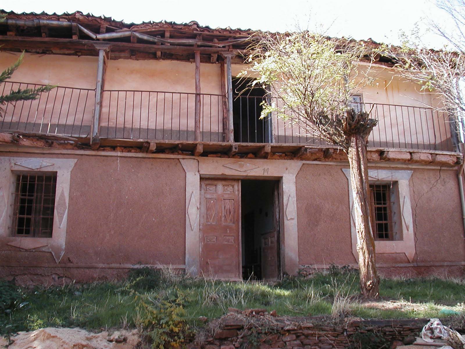 FACHADA