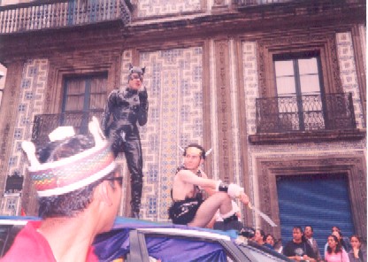 MARCHA L�SBICA GAY 2003,EN M�XICO D.F.