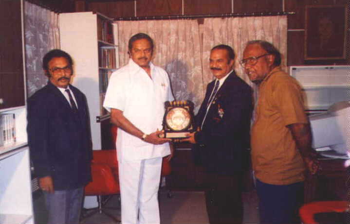news5.jpg (27983 bytes)