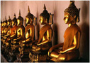 Buddhafiguren in Wat Po.