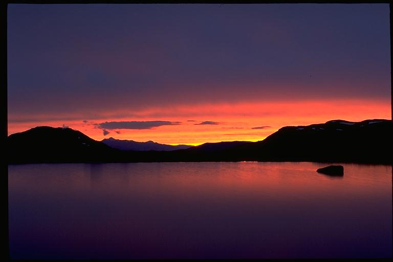 lake.jpg