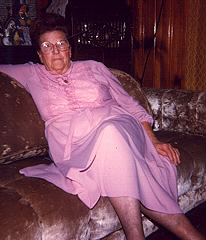 Aunt Mary3.jpg (18516 bytes)