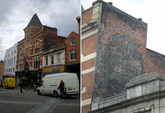 Ipswich Signs: Leeds15