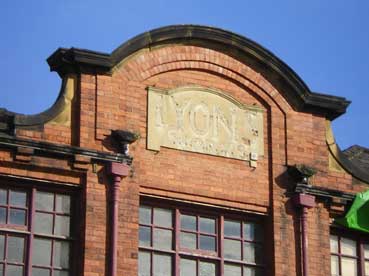 Leeds 3