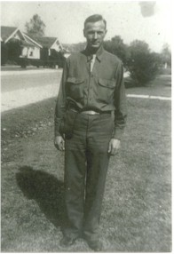 Pat Cruse on leave shortly before shipping out to the CBI Theatre. (personal collection)