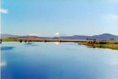 Klamath River and Mt Shasta