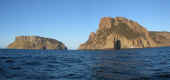 cape_pillar.jpg (47259 bytes)