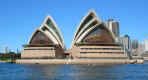 opera_house1.jpg (110304 bytes)