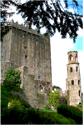 Another GREAT picture of Blarney Castle
