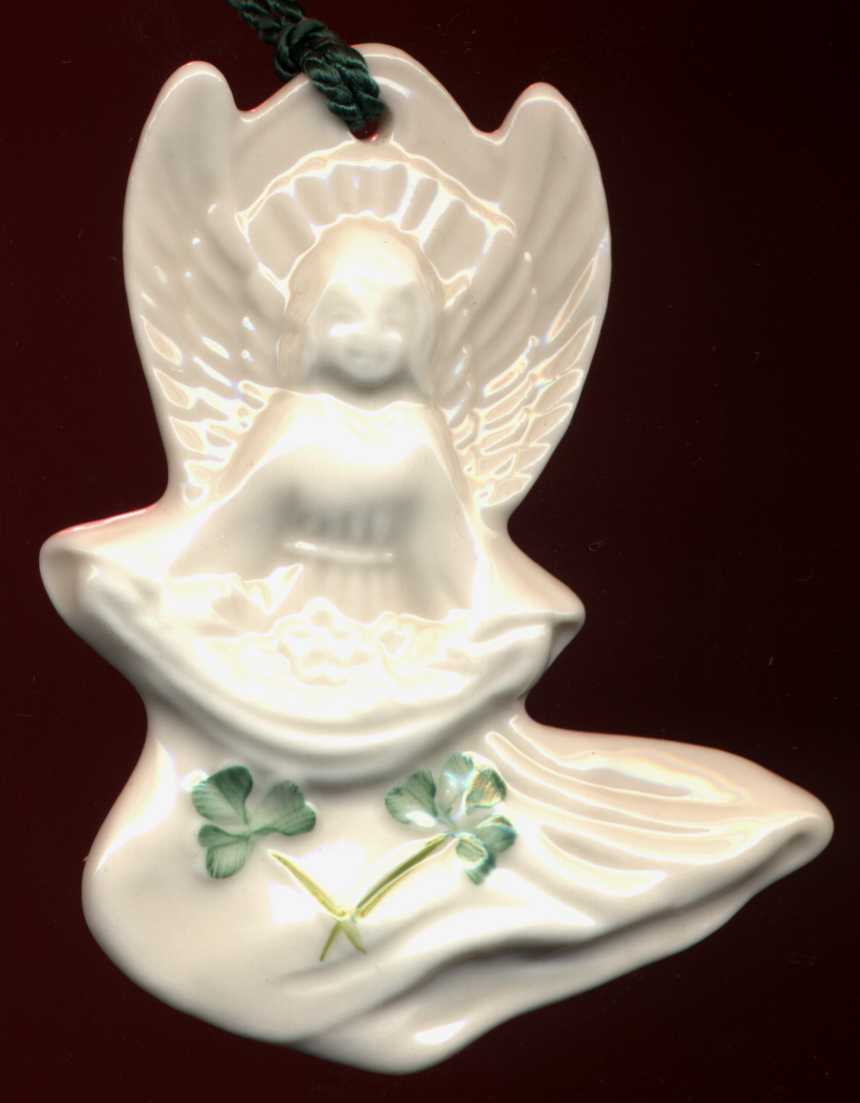 angelwithflowersornament.jpg (29961 bytes)