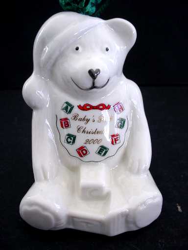 2000babysfirstxmas.jpg (14663 bytes)