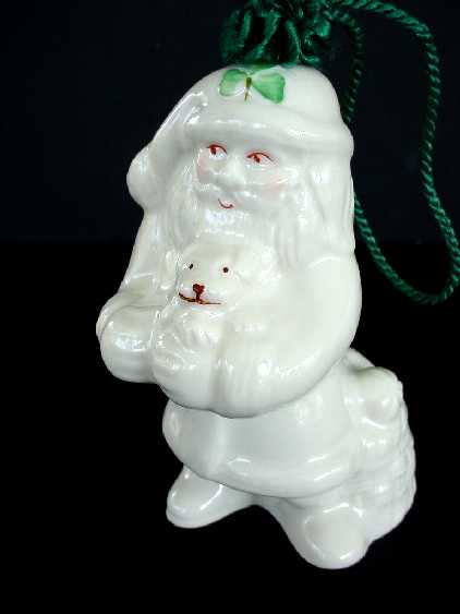 2002santawithpuppies.jpg (14119 bytes)