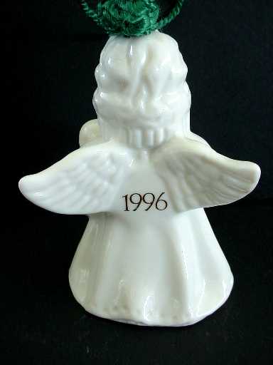 dandh1996angelwithharpback.jpg (12198 bytes)