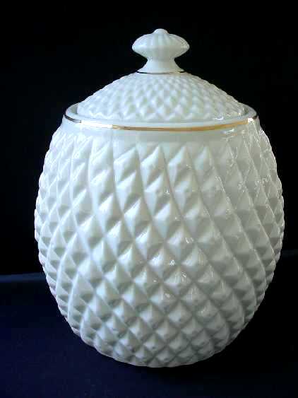 2000diamondbisquitbarrel.jpg (16917 bytes)