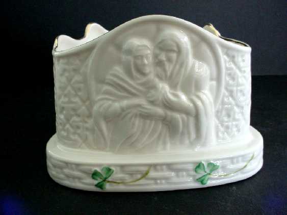 nativitycandleholder2.jpg (16179 bytes)