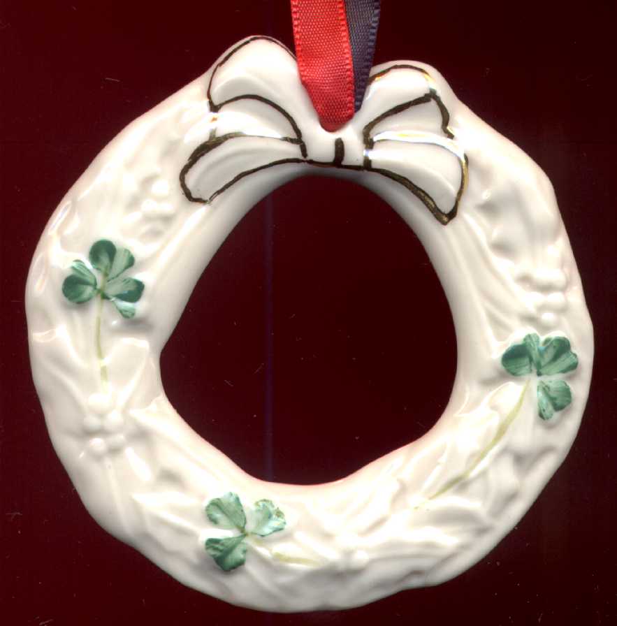 wreath.jpg (42169 bytes)