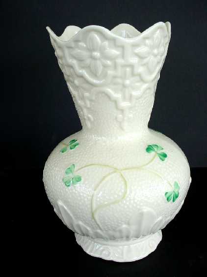 donegalvase.jpg (14882 bytes)