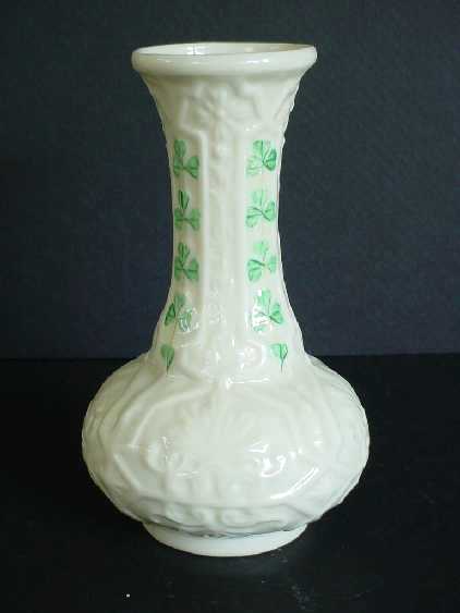 genievase.jpg (12580 bytes)