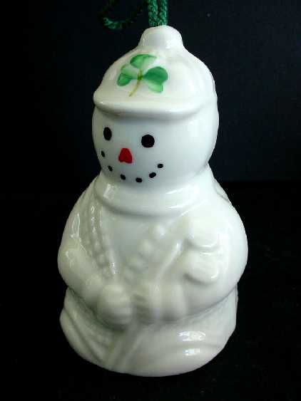 golfersnowman.jpg (12218 bytes)