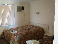 Clean and comfortable family and single rooms