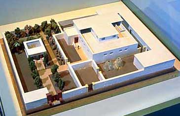 casa familia acomodada