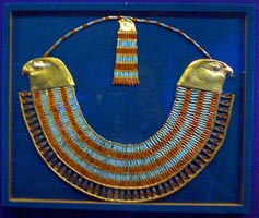collares