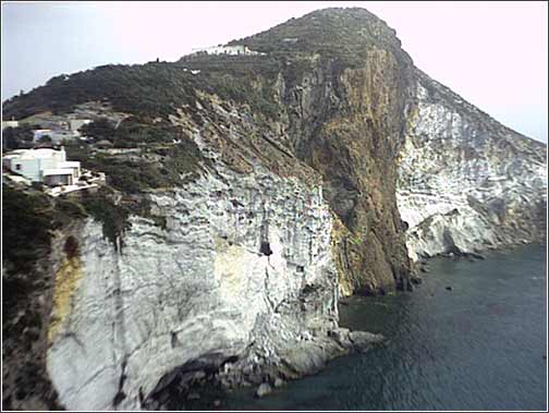 Isola di Ponza - Roccia