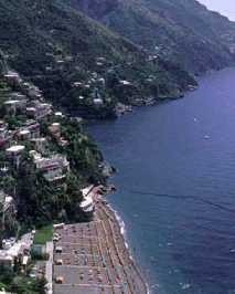 Positano - Veduta della Costa e della Spiaggia