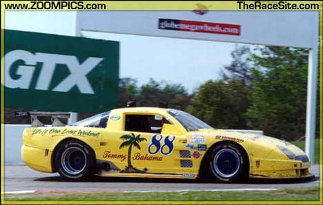Huffaker Qvale Mangusta Trans-Am